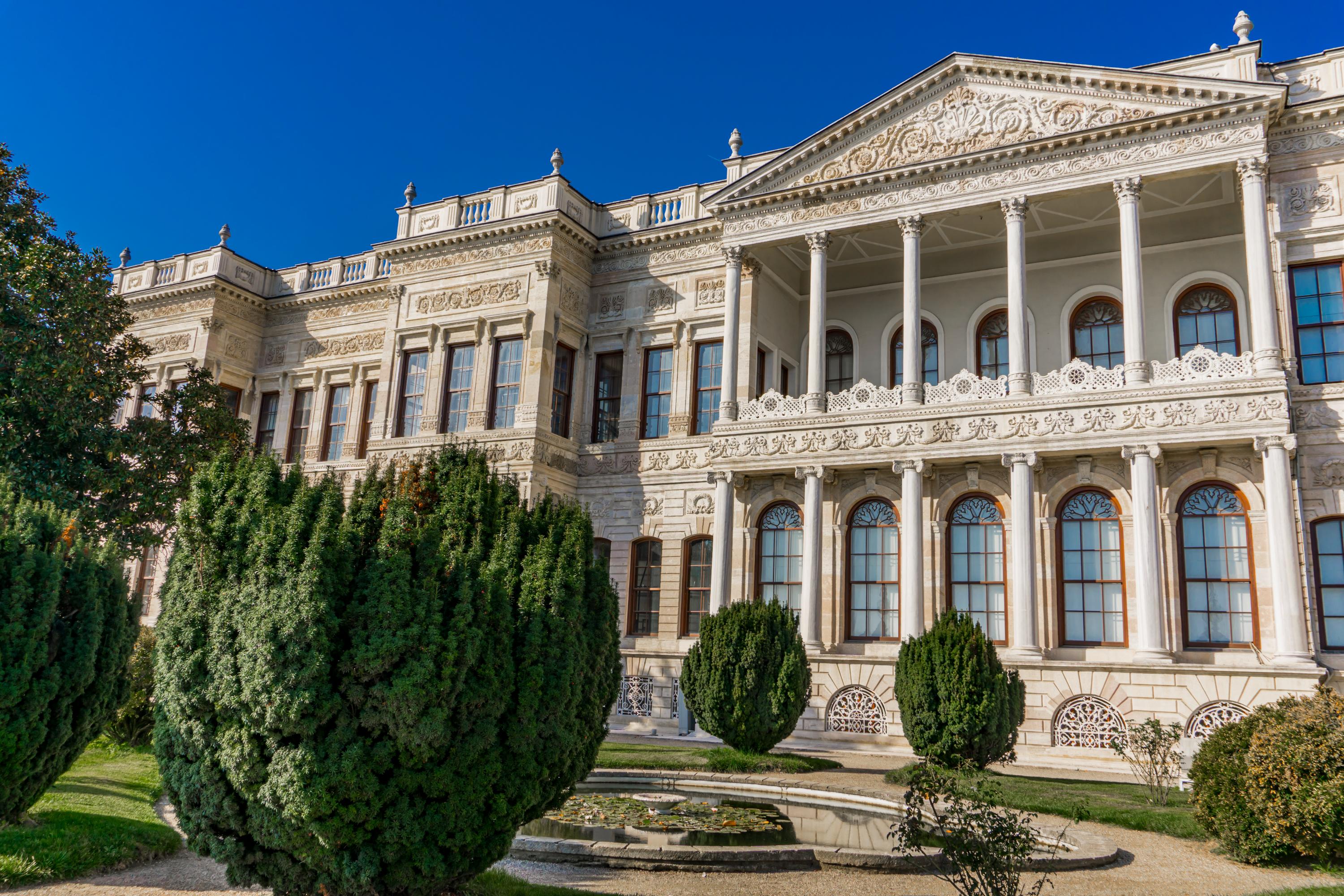 Dolmabahçe Palace, Istanbul